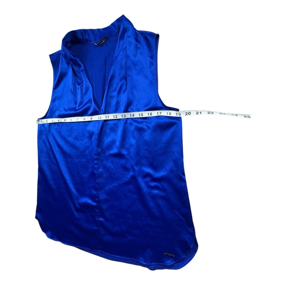 Tahari Royal‎ Blue Sleeveless Blouse V Neck Draped Front Size Medium - Picture 7 of 7